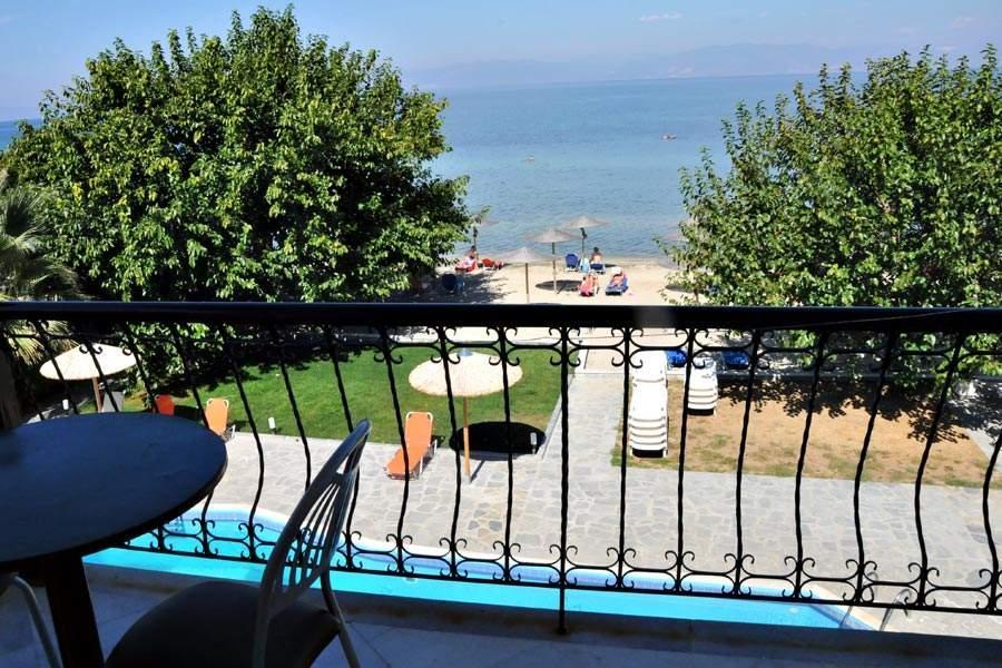 Sunrise Beach Skala Rachoni  Extérieur photo