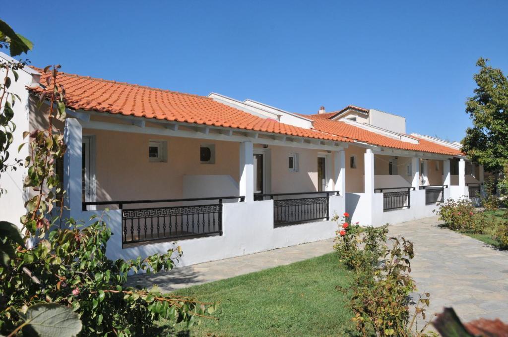 Sunrise Beach Skala Rachoni  Extérieur photo